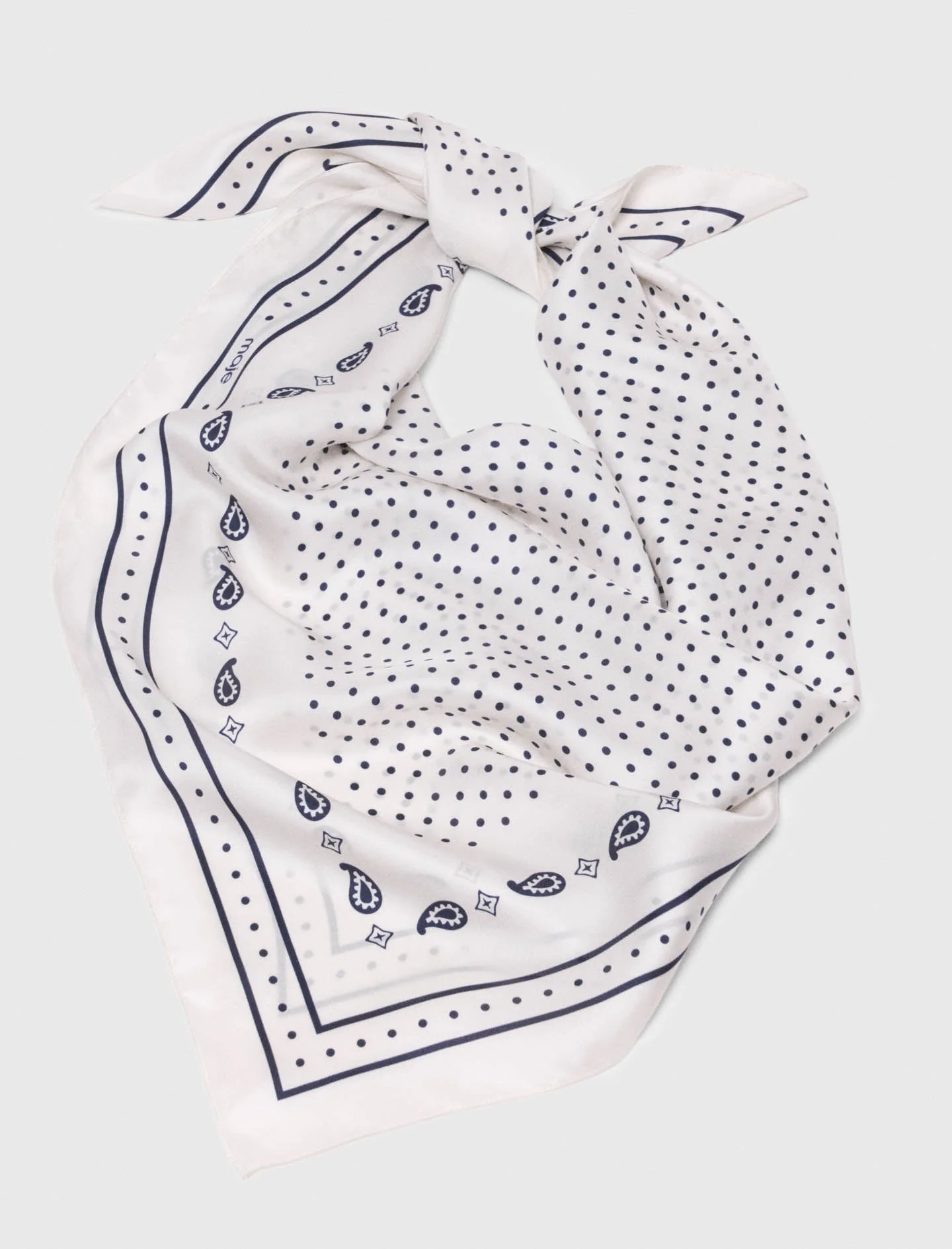 90X90 Printed Silk Scarf Ecru - Image 3