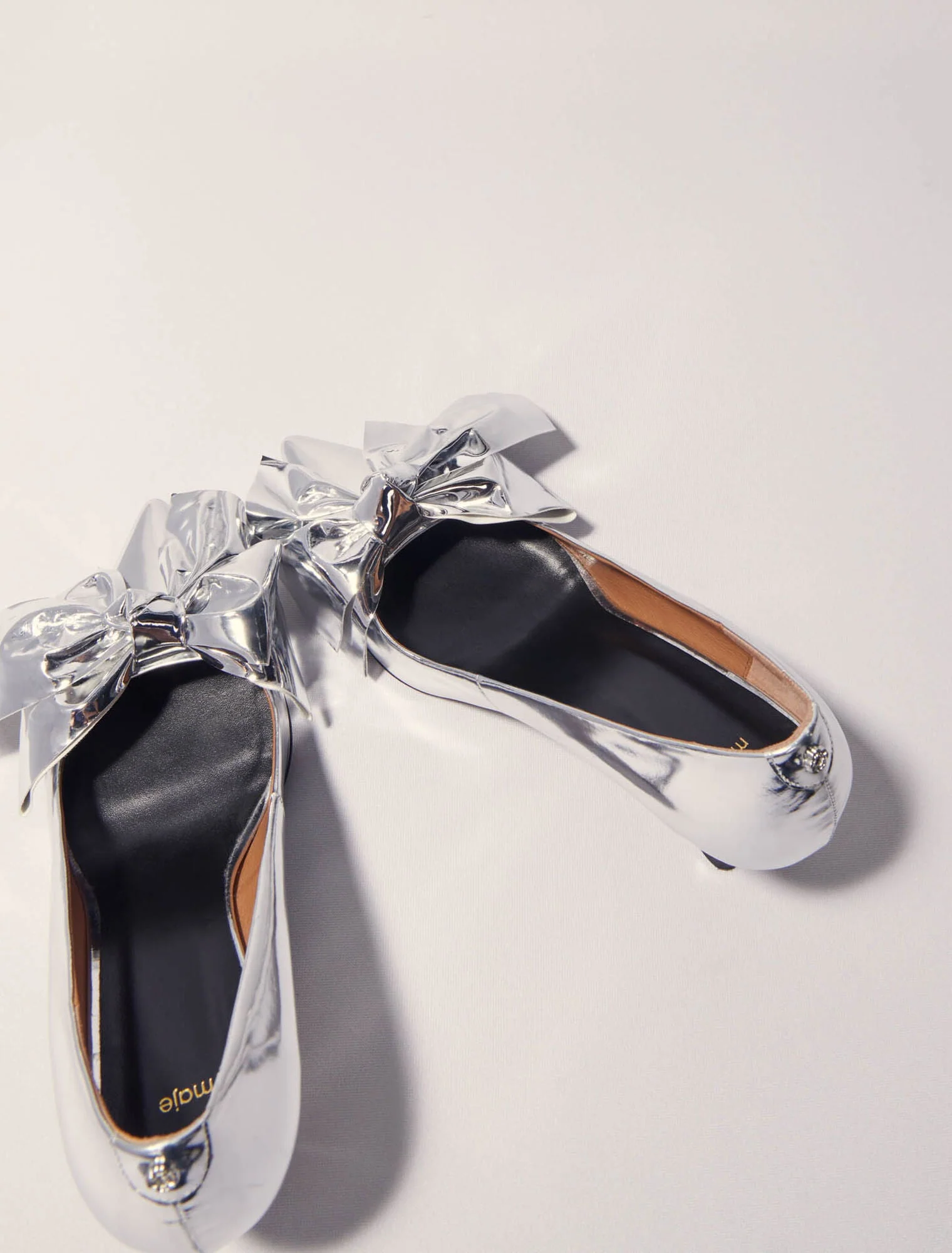 Leather pumps with bow detail Silver - Image 4