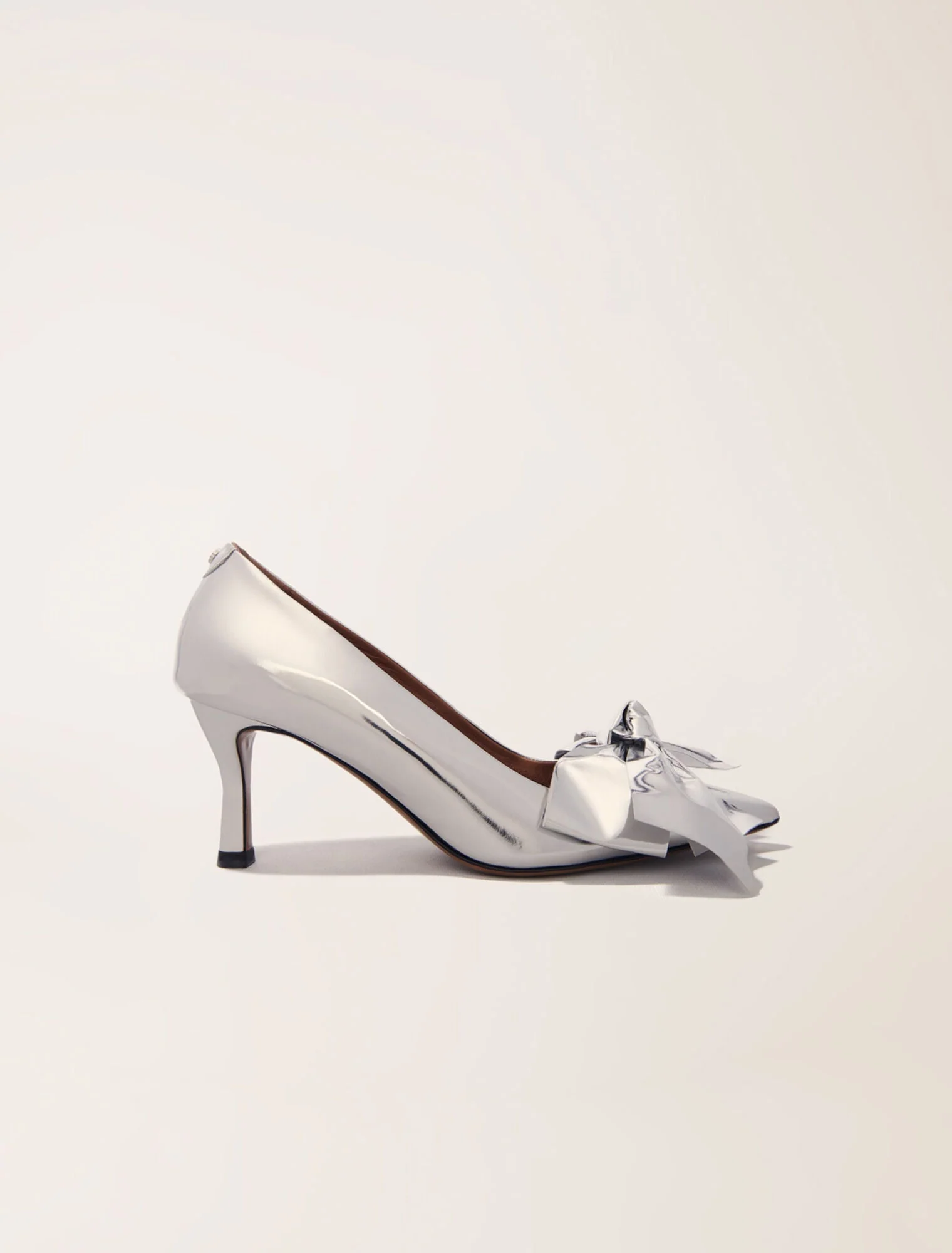 Leather pumps with bow detail Silver - Image 5