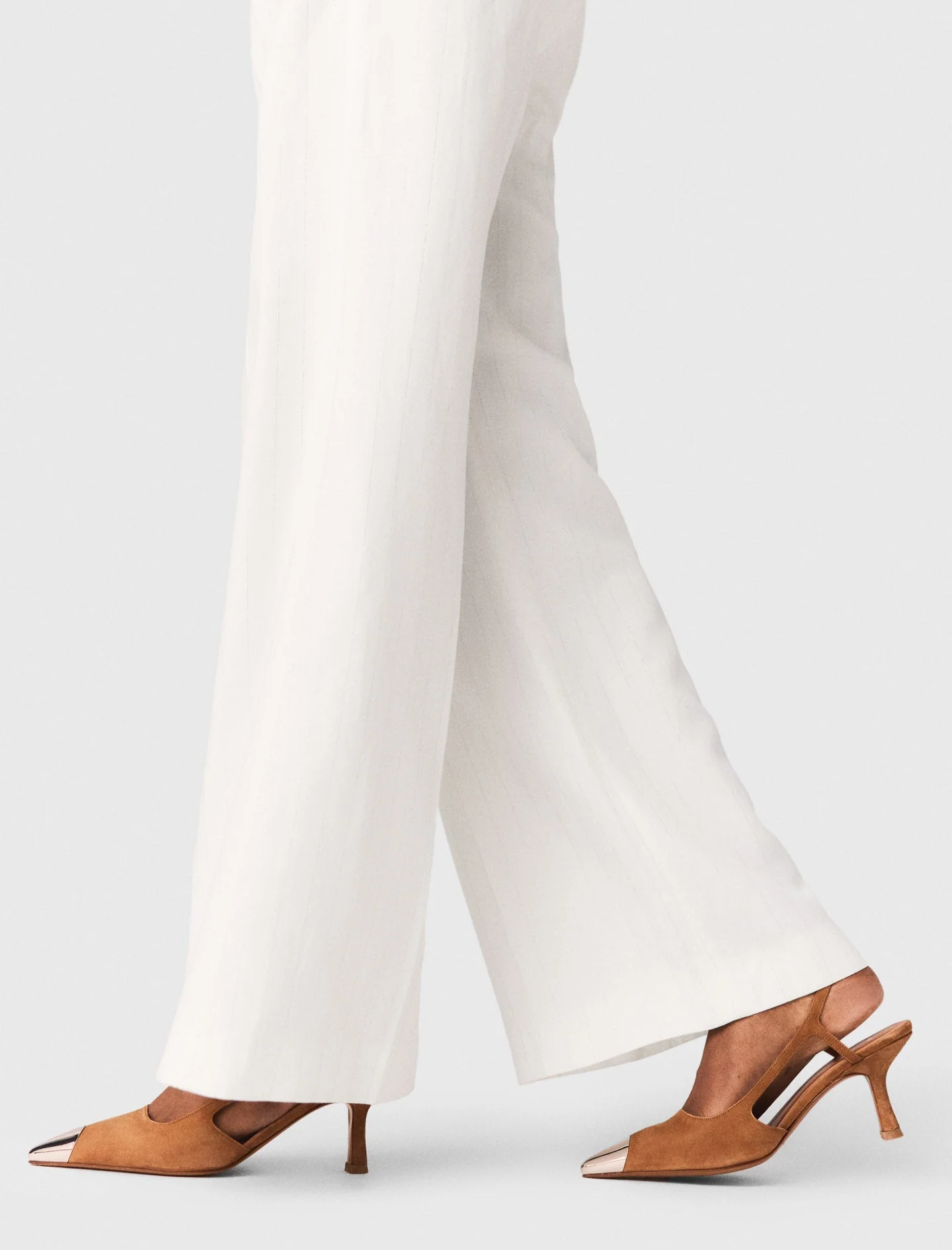 Metallic-Toe Suede Pumps Camel - Image 8