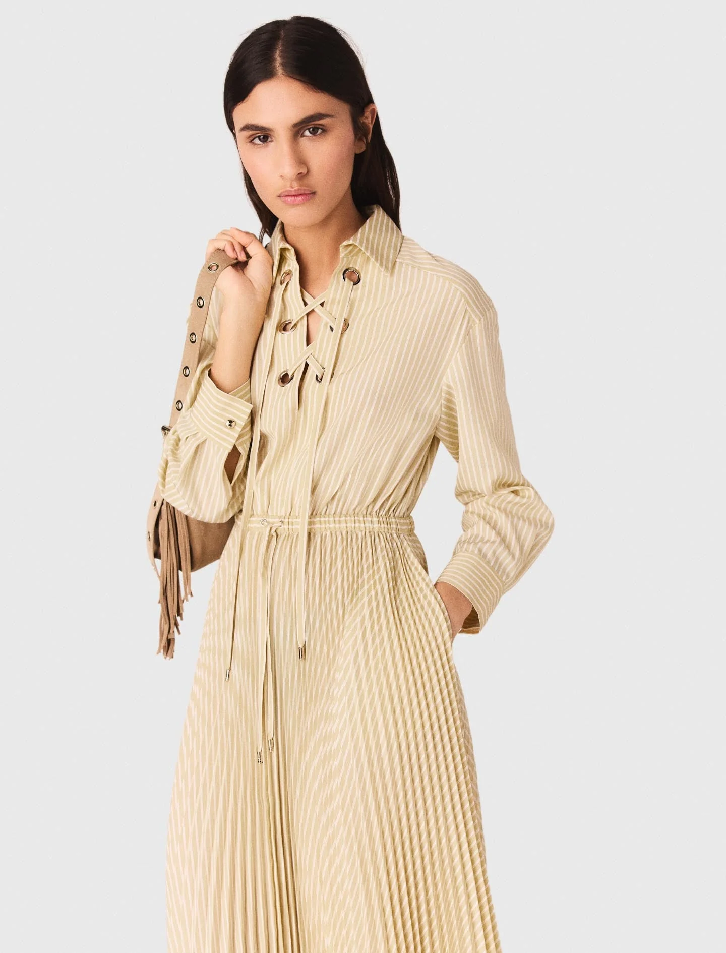 Eyelet pleated maxi dress - Image 5